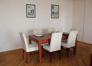 Апартаменты Apartment with Top downtown view Баку Апартаменты с 2 спальнями-3