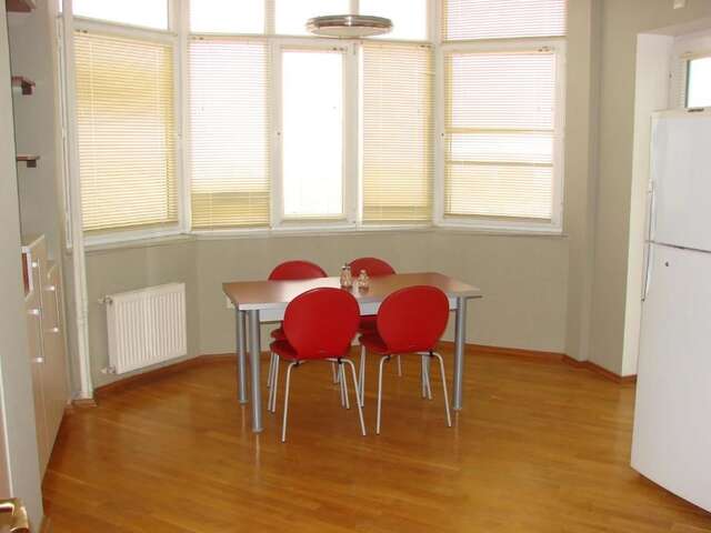 Апартаменты Apartment with Top downtown view Баку-48